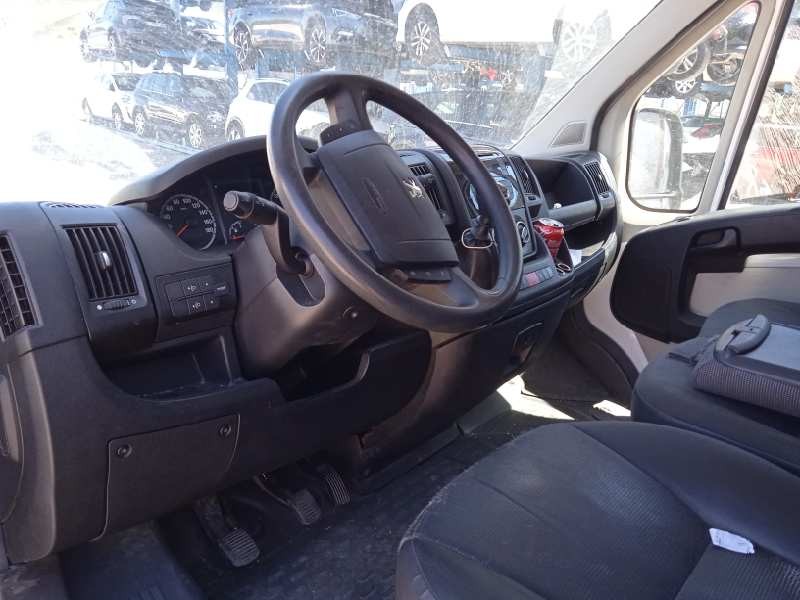 peugeot boxer caja cerr. techo elevado (bat.4035)(333/335)(2007 =>) del año 2013