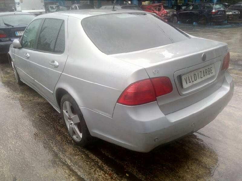 saab 9-5 berlina del año 2007