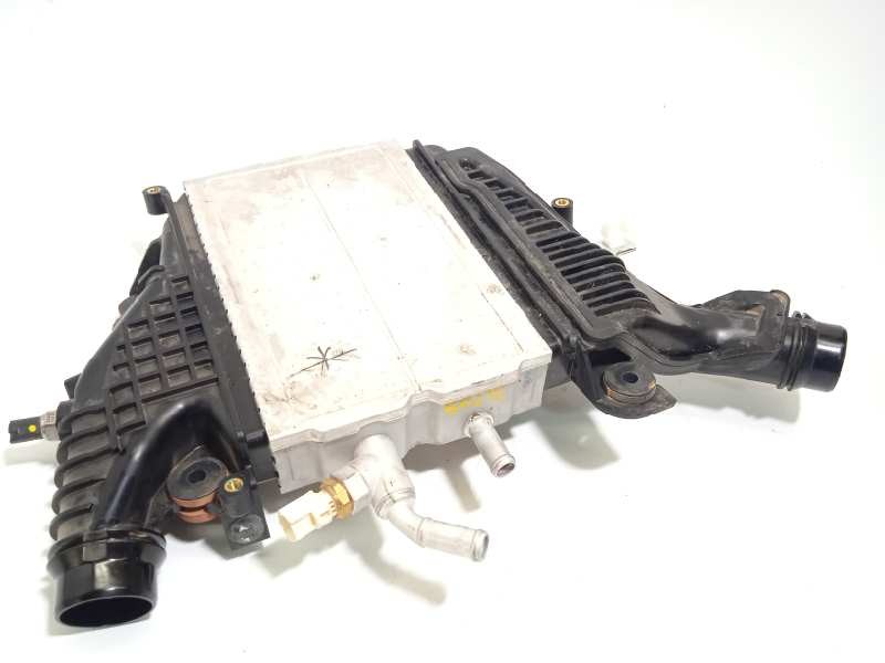 Recambio de intercooler para toyota land cruiser (j15) basico referencia OEM IAM 1794011090  