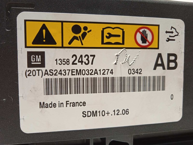Recambio de centralita airbag para opel meriva b 1.7 16v cdti referencia OEM IAM 13582437  