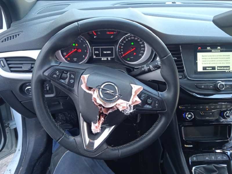 opel astra k lim. 5türig del año 2020