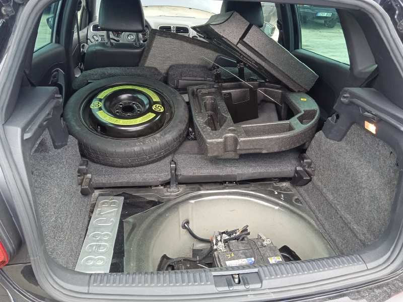 volkswagen polo (6r1) del año 2010