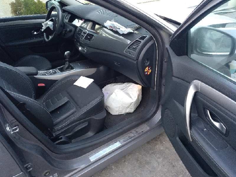 renault laguna iii del año 2011