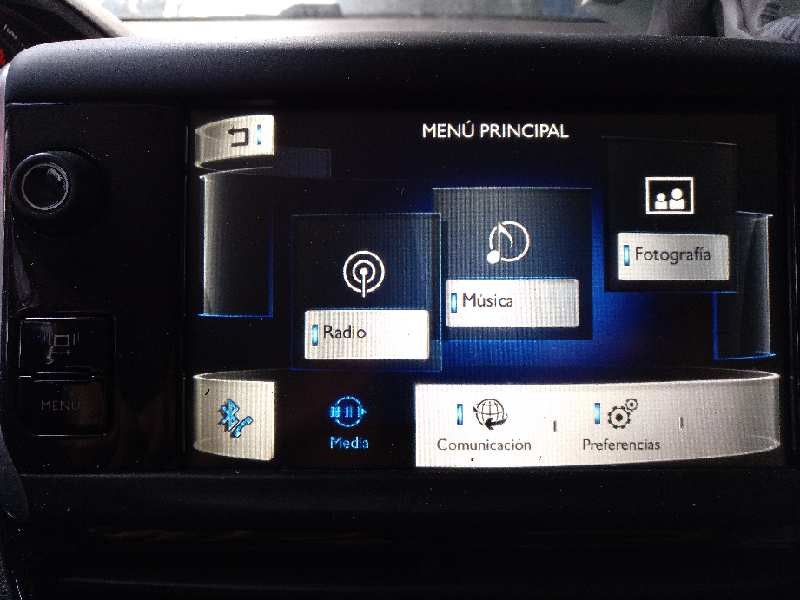 peugeot 208 del año 2013