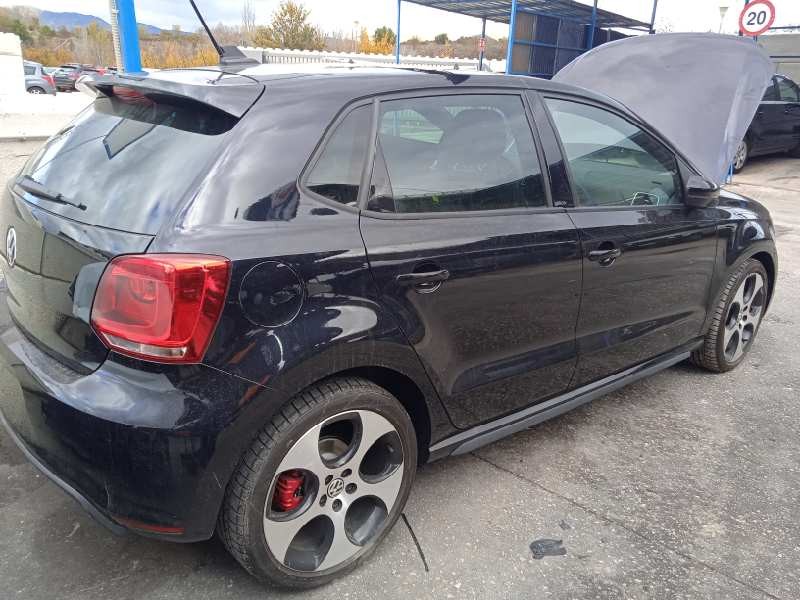volkswagen polo (6r1) del año 2010