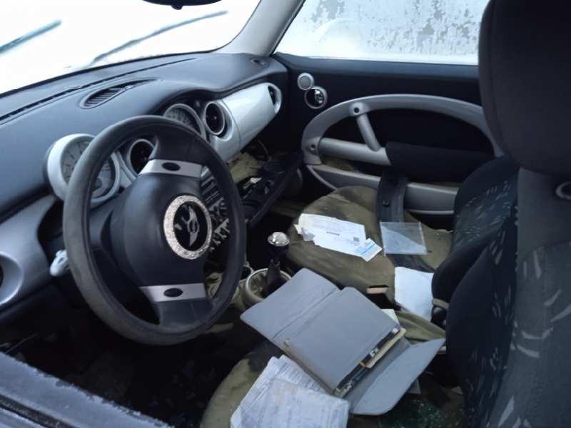 bmw mini (r50,r53) del año 2004