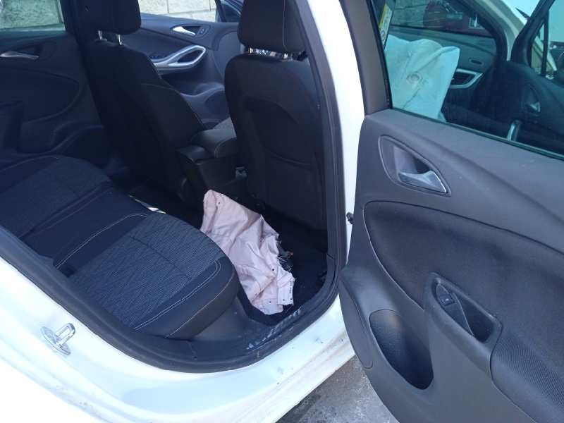 opel astra k lim. 5türig del año 2020