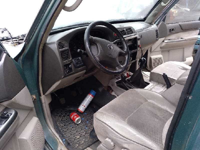 nissan patrol gr (y61) del año 2004