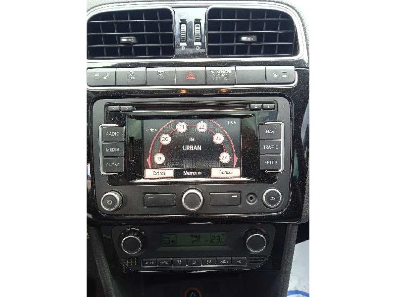 volkswagen polo (6r1) del año 2010