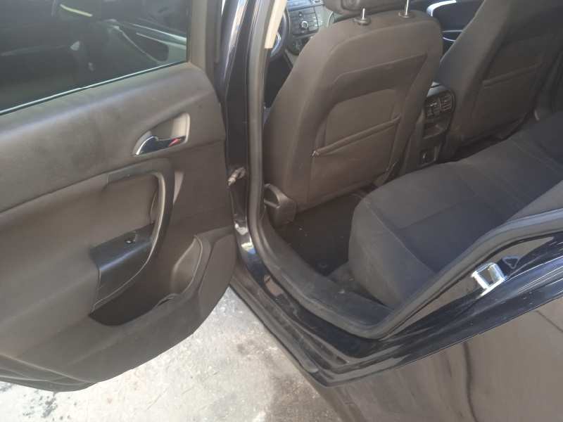 opel insignia sports tourer del año 2009