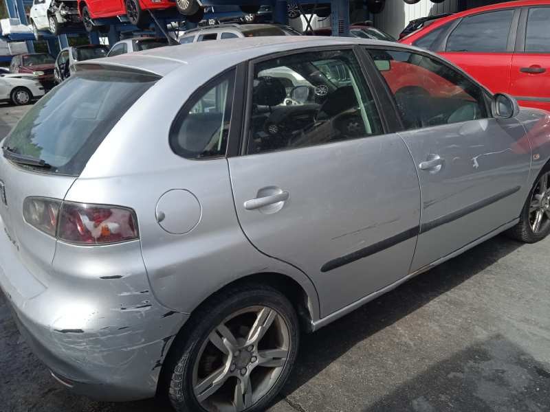 seat ibiza (6l1) del año 2006