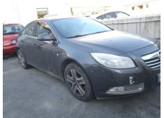 OPEL INSIGNIA BERLINA