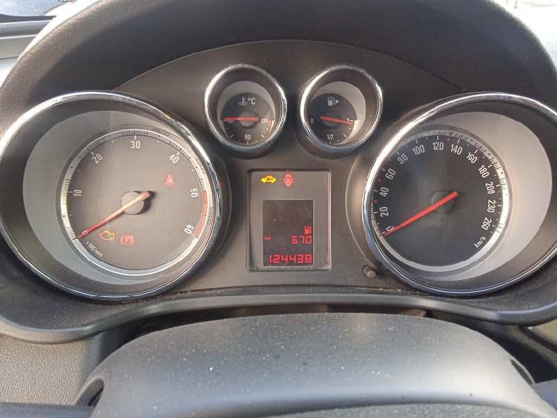 opel insignia sports tourer del año 2009