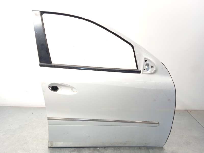 PUERTA DELANTERA DERECHA A1647200205 