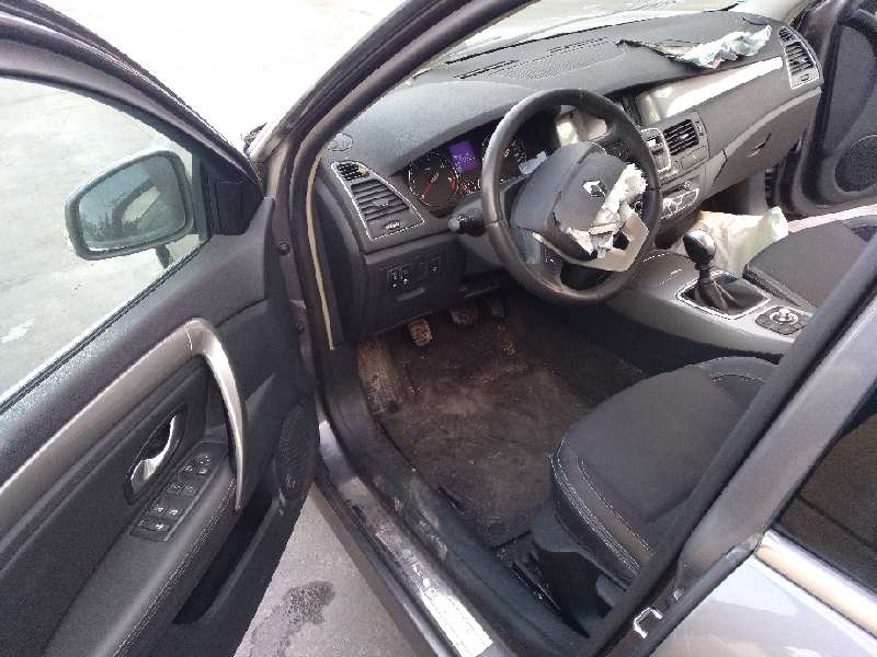 renault laguna iii del año 2011