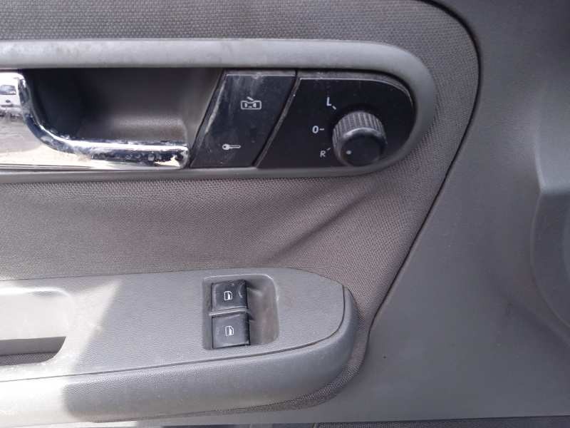 seat ibiza (6l1) del año 2006