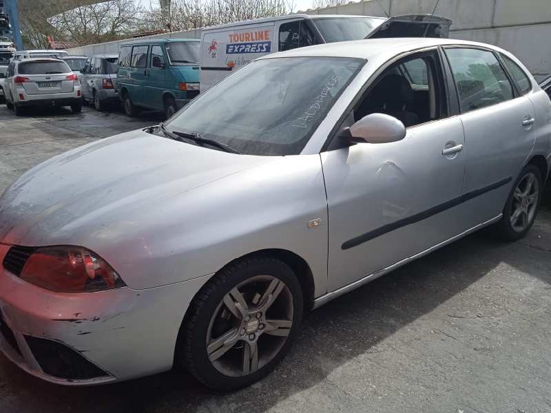 seat ibiza (6l1) del año 2006