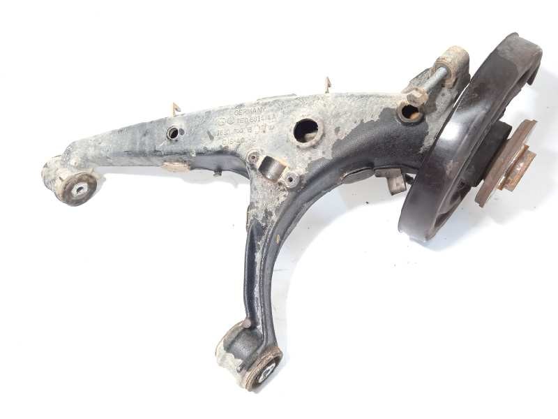 Recambio de mangueta trasera derecha para volkswagen t6.1 caravelle (sh) referencia OEM IAM 7E0501414A  7E0501072