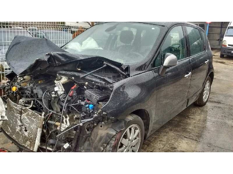 renault scenic iii del año 2011