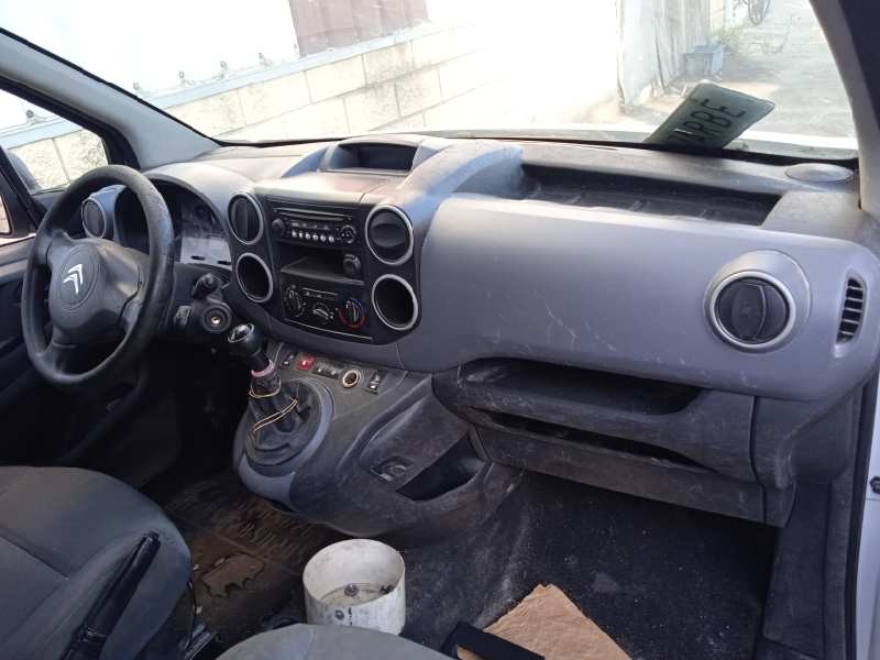 citroën berlingo station wagon del año 2014