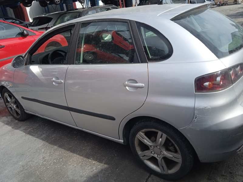 seat ibiza (6l1) del año 2006