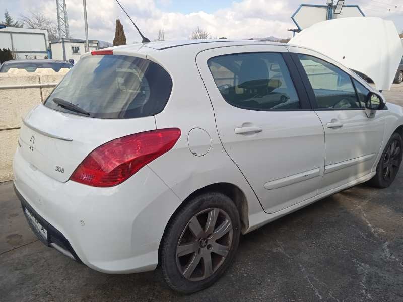 peugeot 308 del año 2013