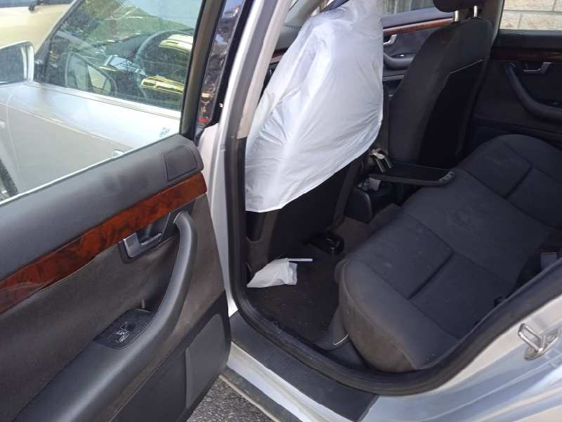 audi a4 berlina (8e) del año 2001