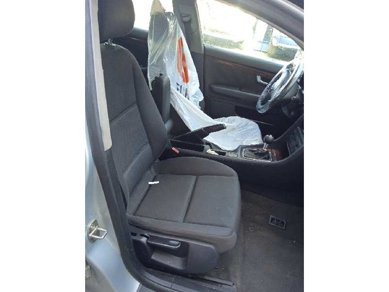 audi a4 berlina (8e) del año 2001