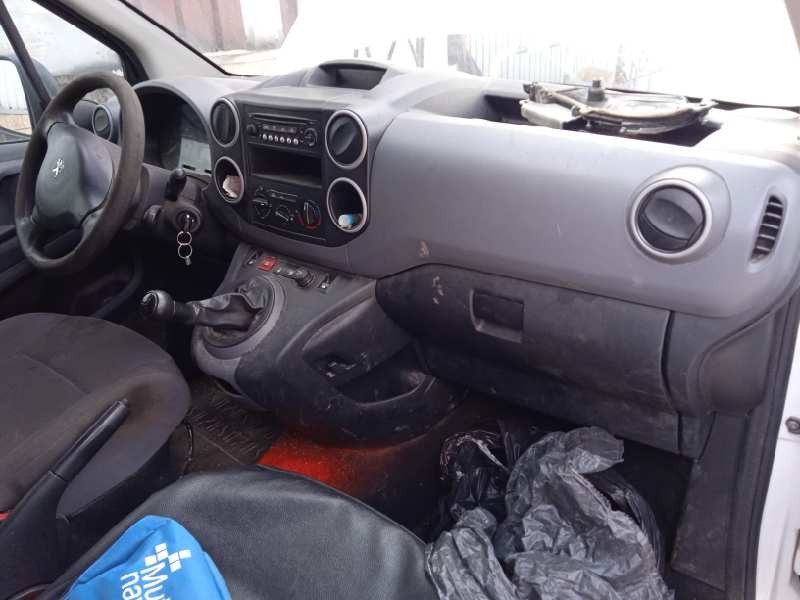 peugeot partner kasten del año 2013