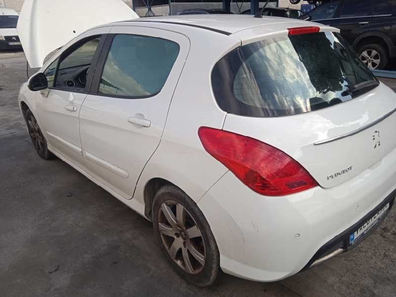 peugeot 308 del año 2013