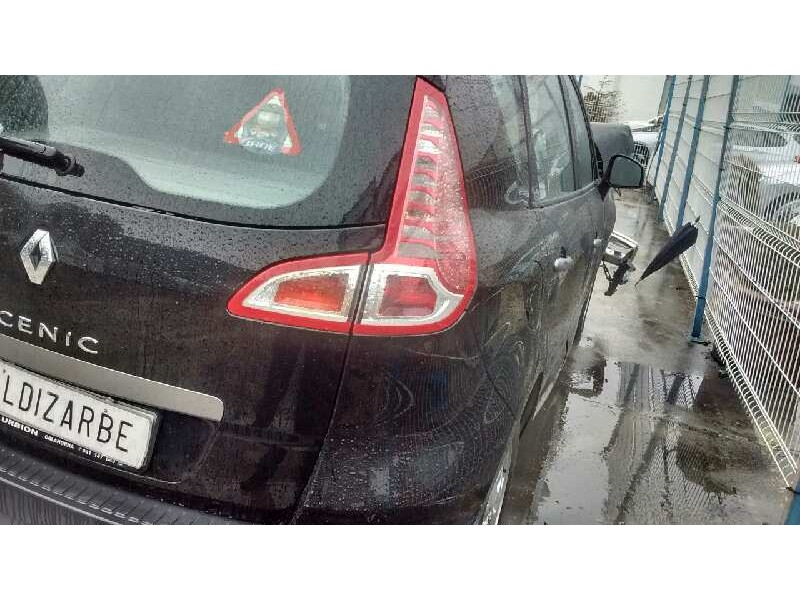 renault scenic iii del año 2011