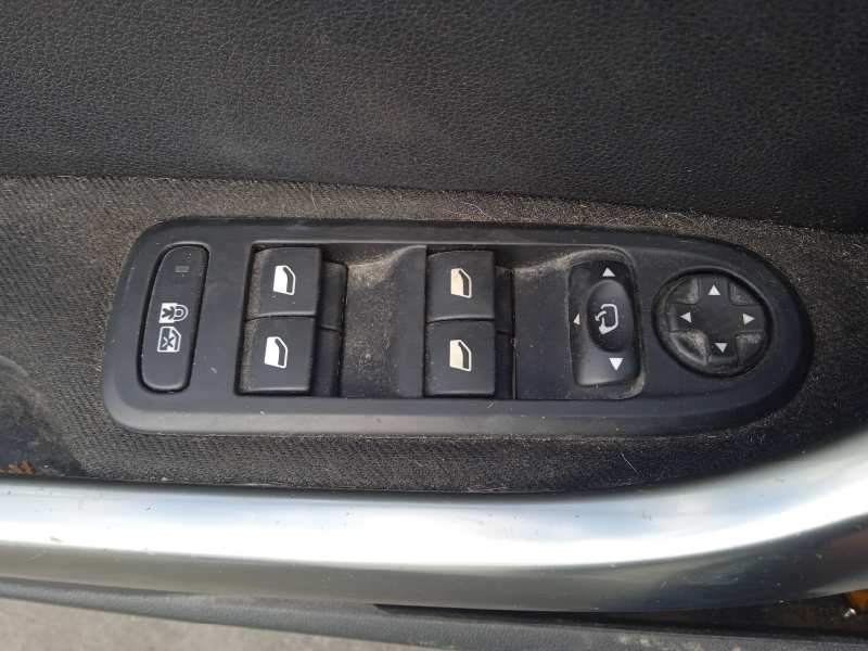 peugeot 308 del año 2013