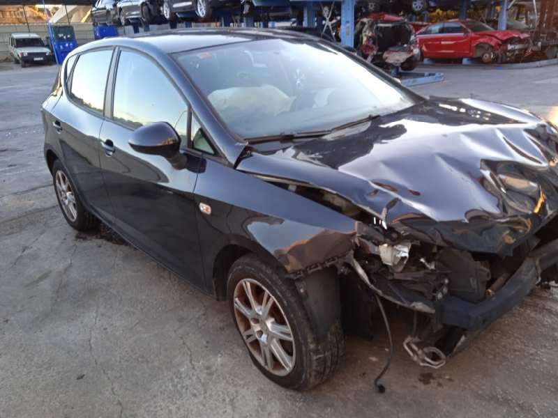 seat ibiza (6j5) del año 2008