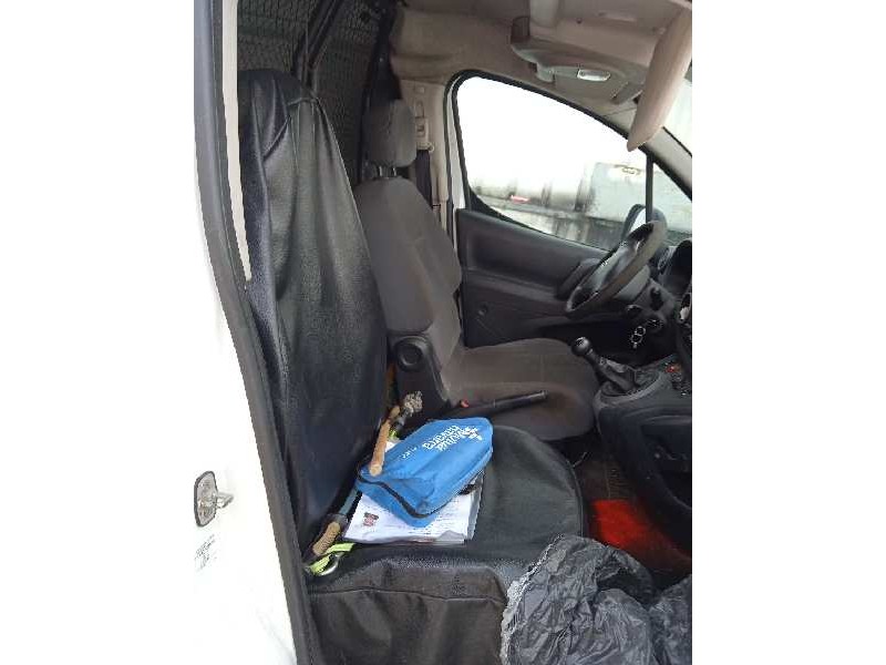 peugeot partner kasten del año 2013