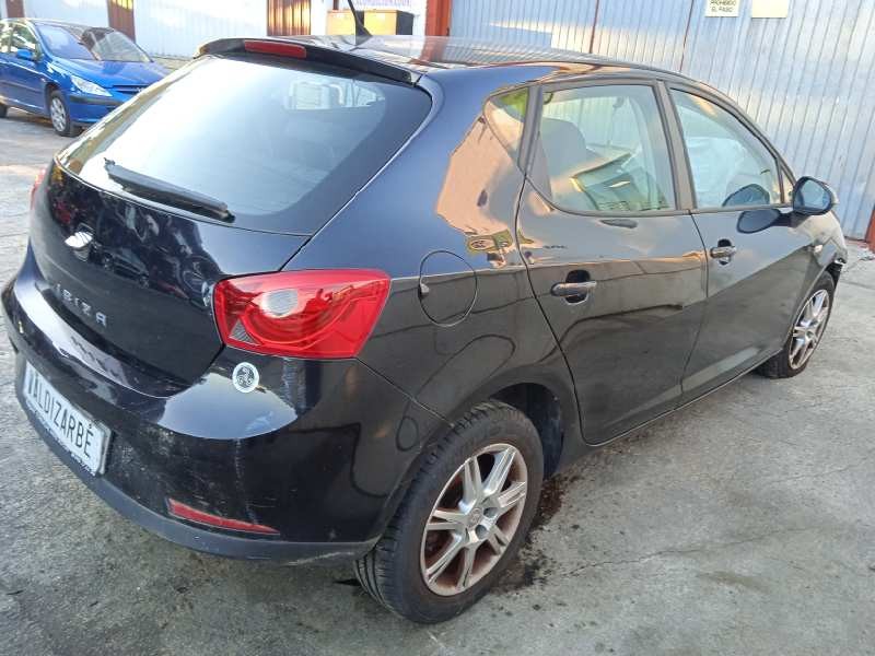 seat ibiza (6j5) del año 2008
