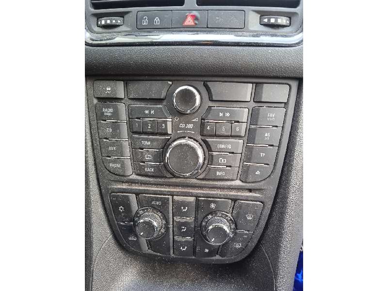 opel meriva b del año 2012