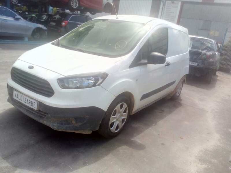ford transit courier del año 2015