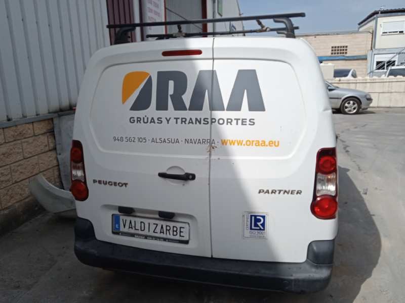 peugeot partner kasten del año 2013