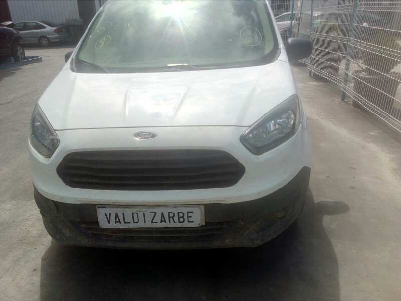 ford transit courier del año 2015