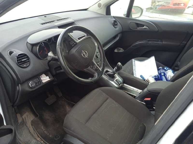 opel meriva b del año 2012