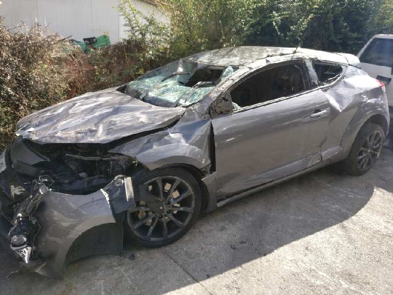 renault megane iii coupe del año 2010