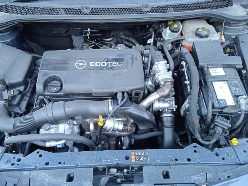 opel astra j lim. del año 2011