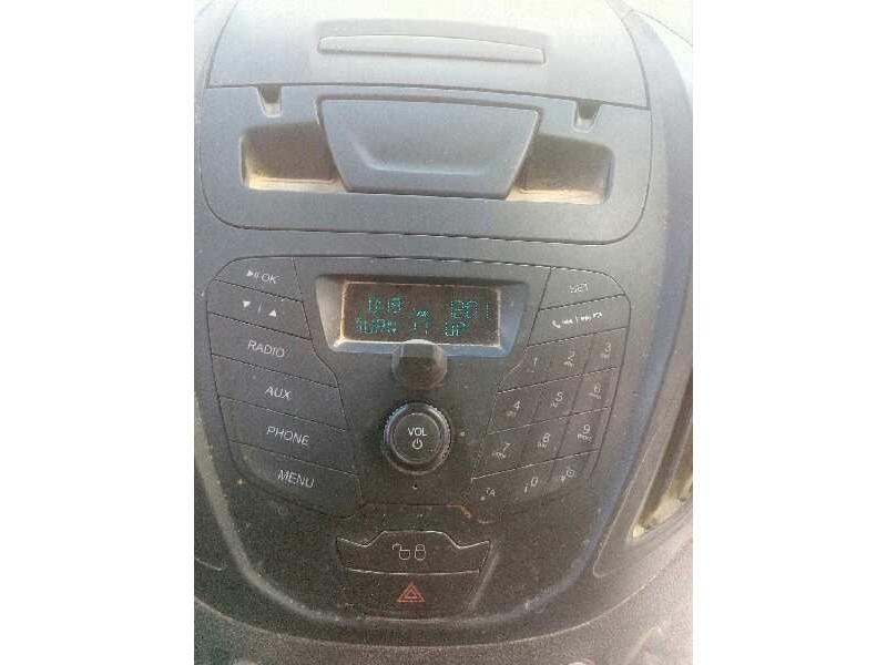 ford transit courier del año 2015