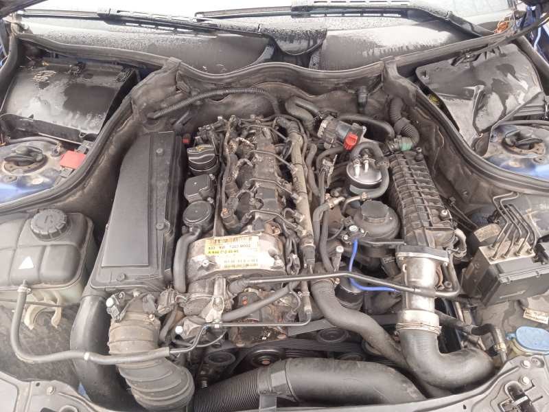 mercedes-benz clase c (w203) berlina del año 2006