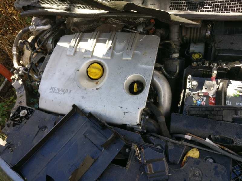 renault megane iii coupe del año 2010