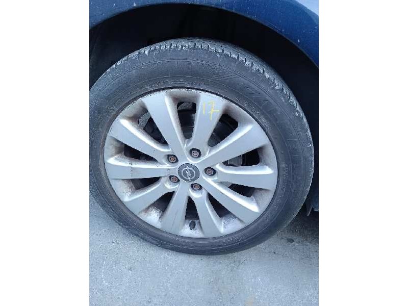 opel astra j lim. del año 2011