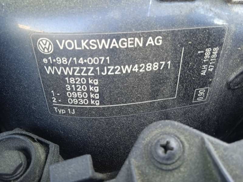 volkswagen bora berlina (1j2) del año 2002