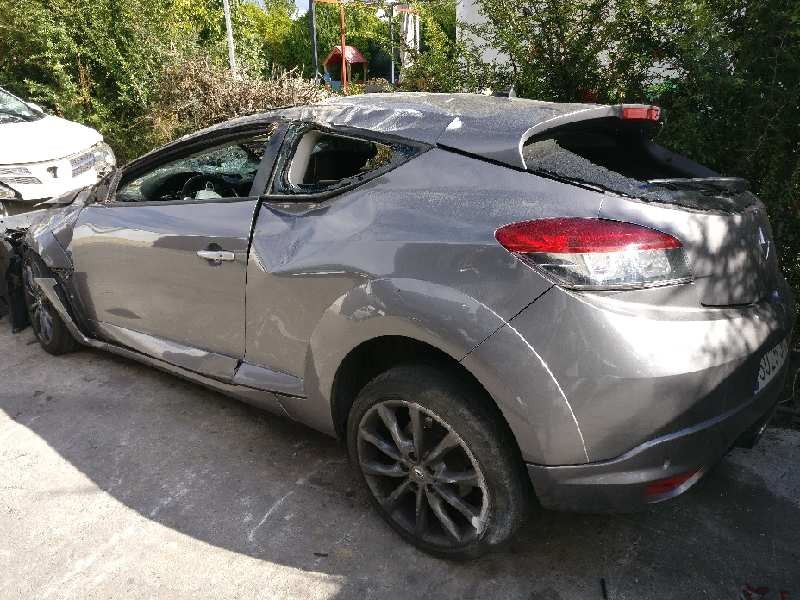 renault megane iii coupe del año 2010