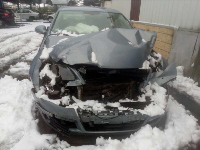 volkswagen passat berlina (3c2) del año 2009