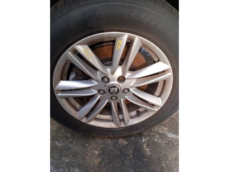 jaguar xf del año 2013